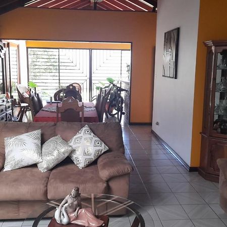 Apartamento Mario Y Jeannette Alajuela Exterior foto